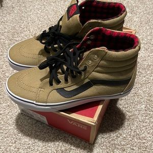 BNWB SK8-HI Vans